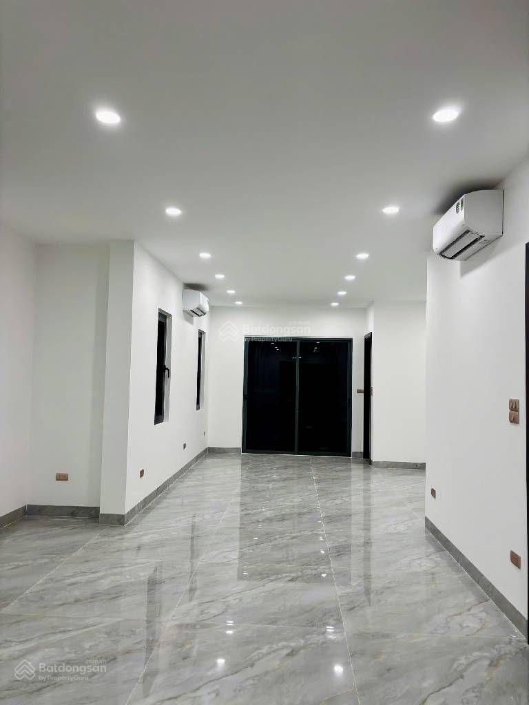 Bán NP 85m2, 7 tầng, thang máy, tại Tam Trinh, 35 tỷ, 4PN + 8WC, mặt tiền 5m, giá ưu đãi