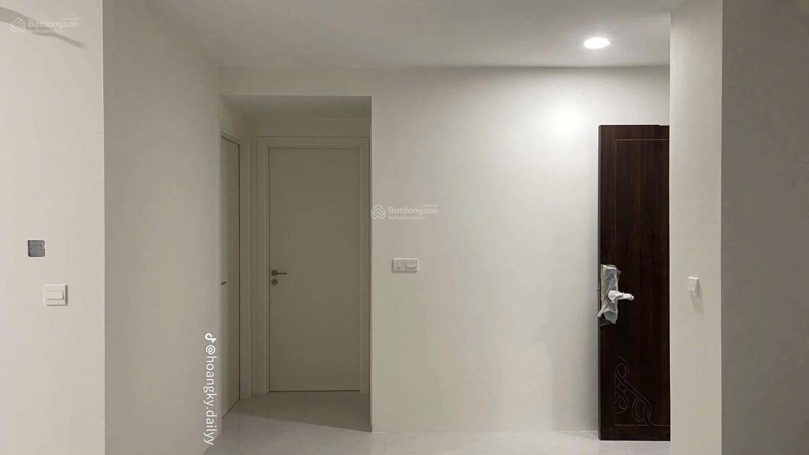 Căn hộ Victoria Village 2PN view sông, bancony dài, mặt tiền Trương Văn Bang