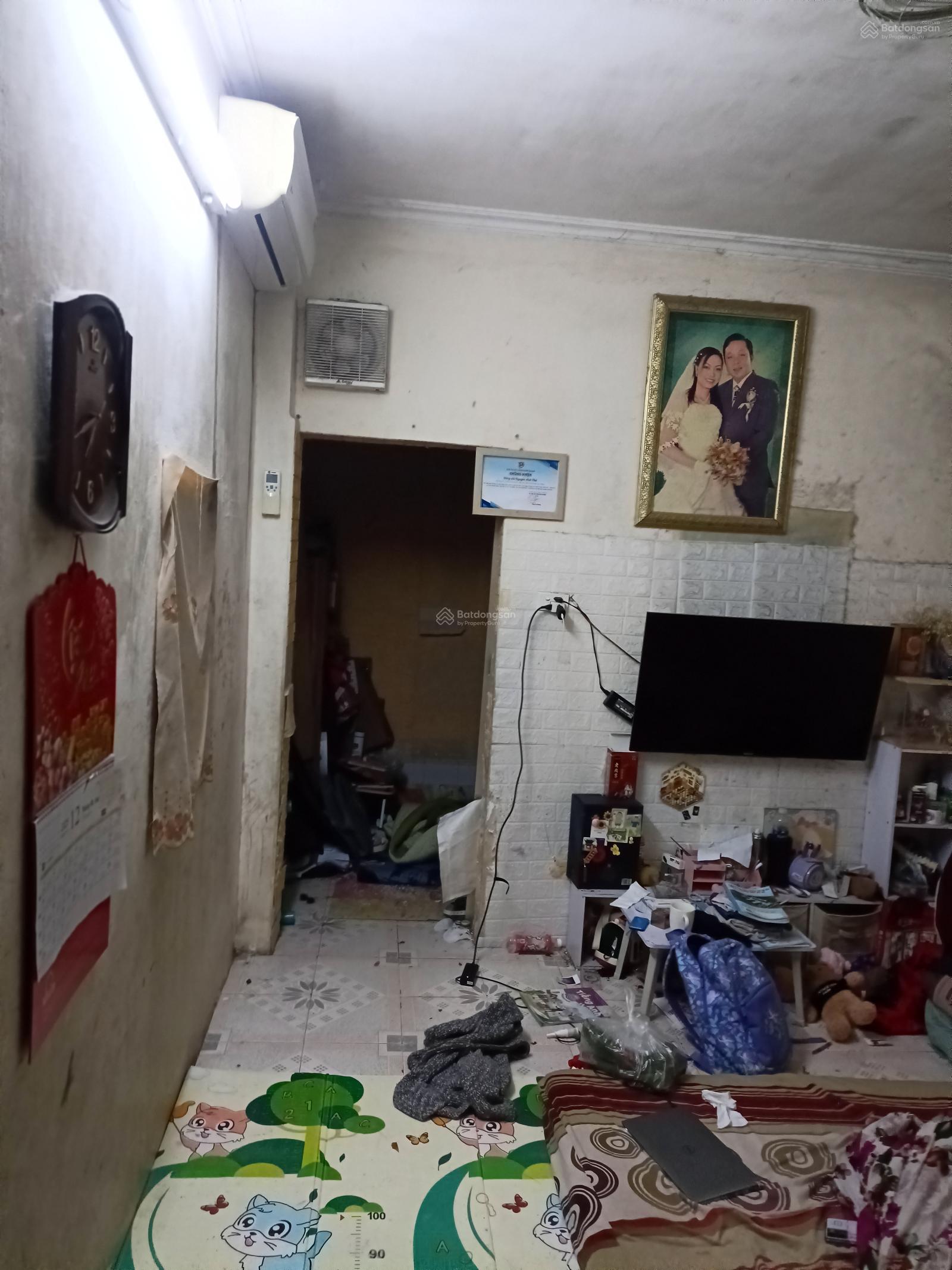 Bán nhà riêng tại Đội Cấn, Ba Đình, Hà Nội, 5,7 tỷ, 18 m2, view đẹp, giá tốt