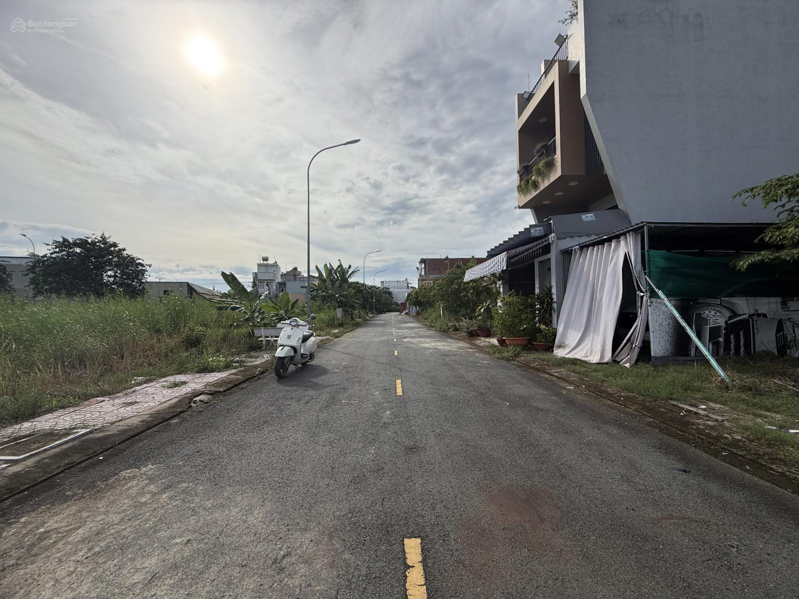 Bán đất nền dự án Centana City, 5,7 tỷ, 102.4m2, Q9, HCM giá ưu đãi