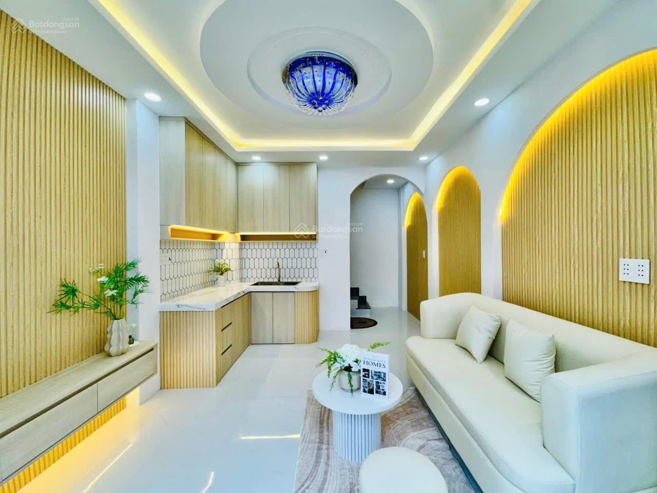 3 tầng-hẻm ô tô-không có sản phẩm so sánh-đường Thống Nhất-cạnh siêu thị Lotte Mart-Cityland