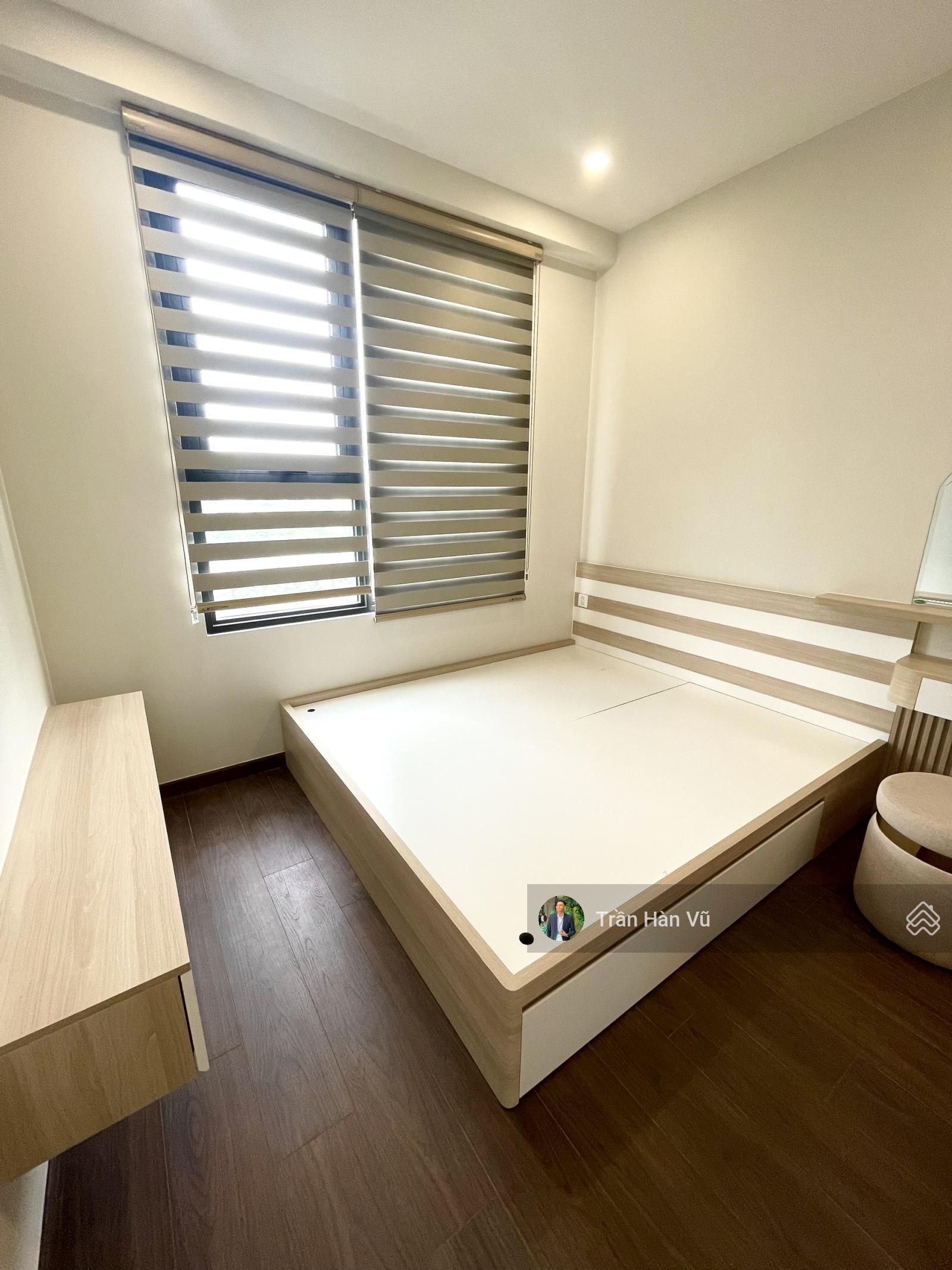 CHÍNH CHỦ CẦN RA NHANH CĂN HỘ 2PN FULL NỘI THẤT SIÊU ĐẸP MỚI CHỈ 2,9TY CC THE EMERALD GOLF VIEW