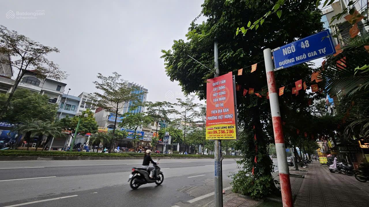 Bán mặt phố Ngô Gia Tự giá siêu đầu tư, 35tỷ 172m2, không quy hoạch, khu vực trung tâm Ngô Gia Tự