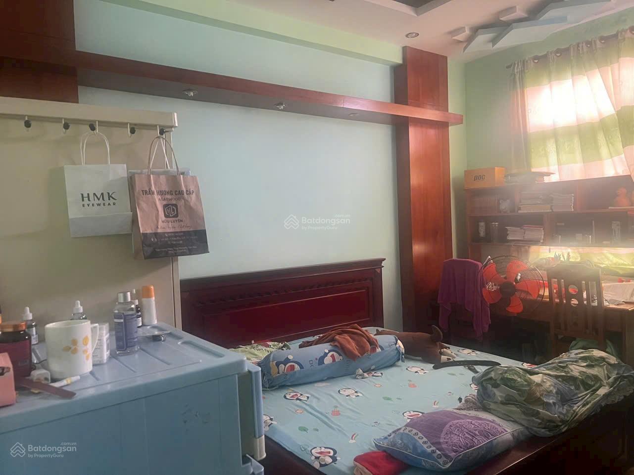 Bán nhà đường 160 Lã Xuân Oai , Tăng Nhơn Phú A , Quận 9