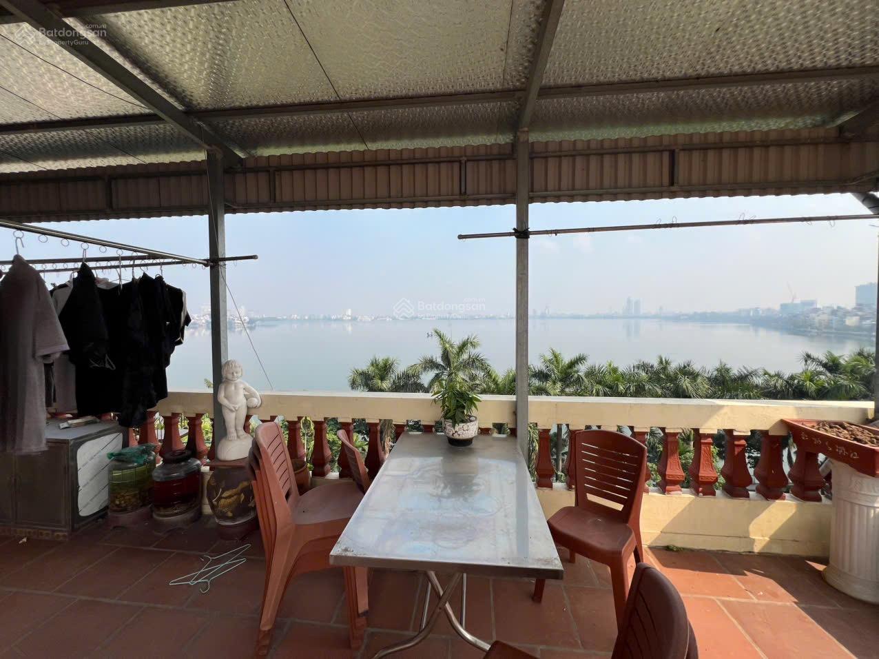 Bán nhà phố trích sài , 45m2 6 tầng , mặt tiền 6m , nhà lô góc ,thang máy, kinh doanh , 24,5 tỷ