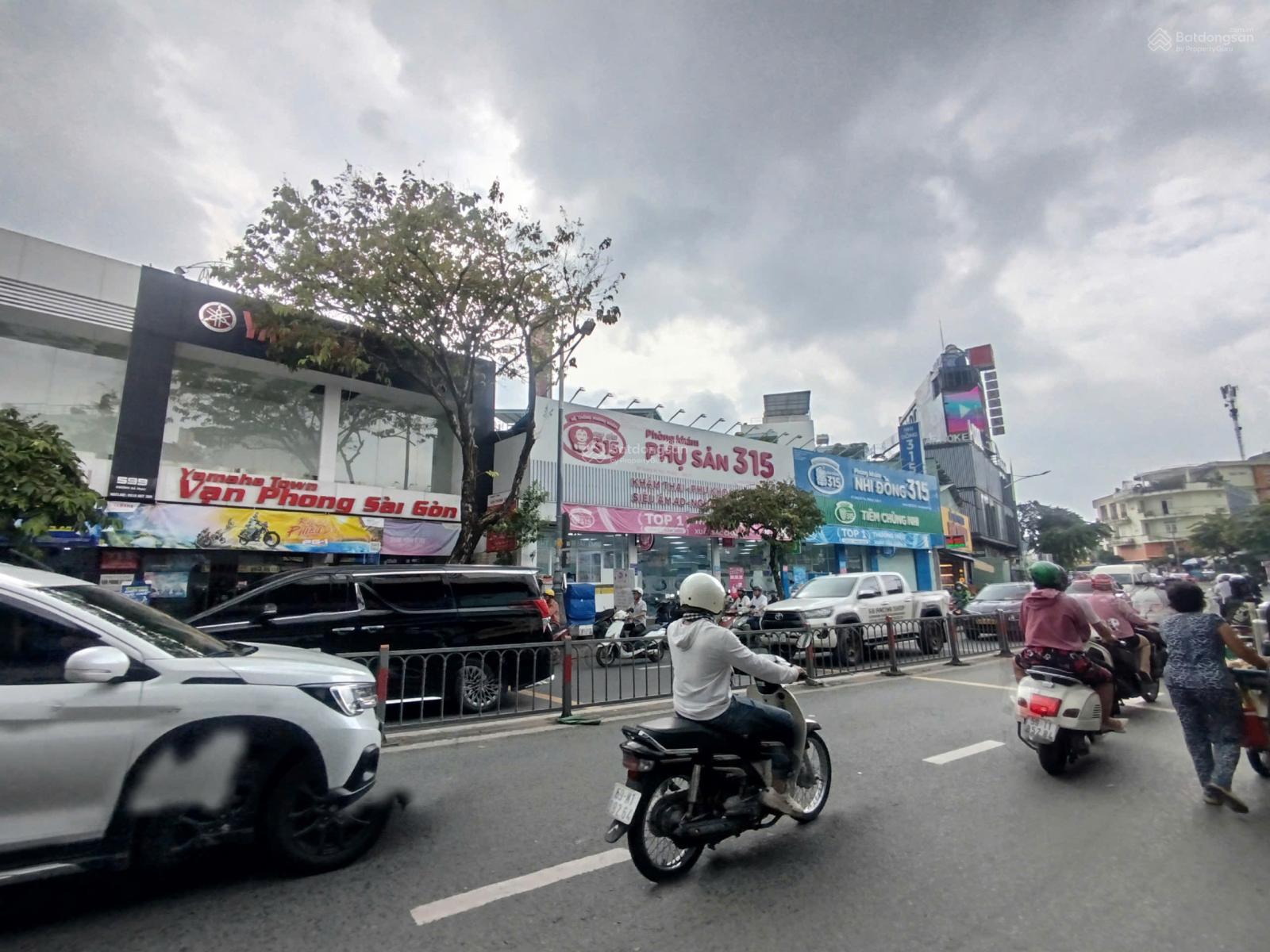 Hữu Duyên bán nhà 2MT, 599 - 601 Dương Bá Trạc, Quận 8, DT: 60 x 35, CTXD cao tầng, 240 tỷ, hot Hữu Duyên bán nhà 2MT, 599 - 601 Dương Bá Trạc, Quận 8, DT: 60 x 35, CTXD cao tầng, 240 tỷ, hot