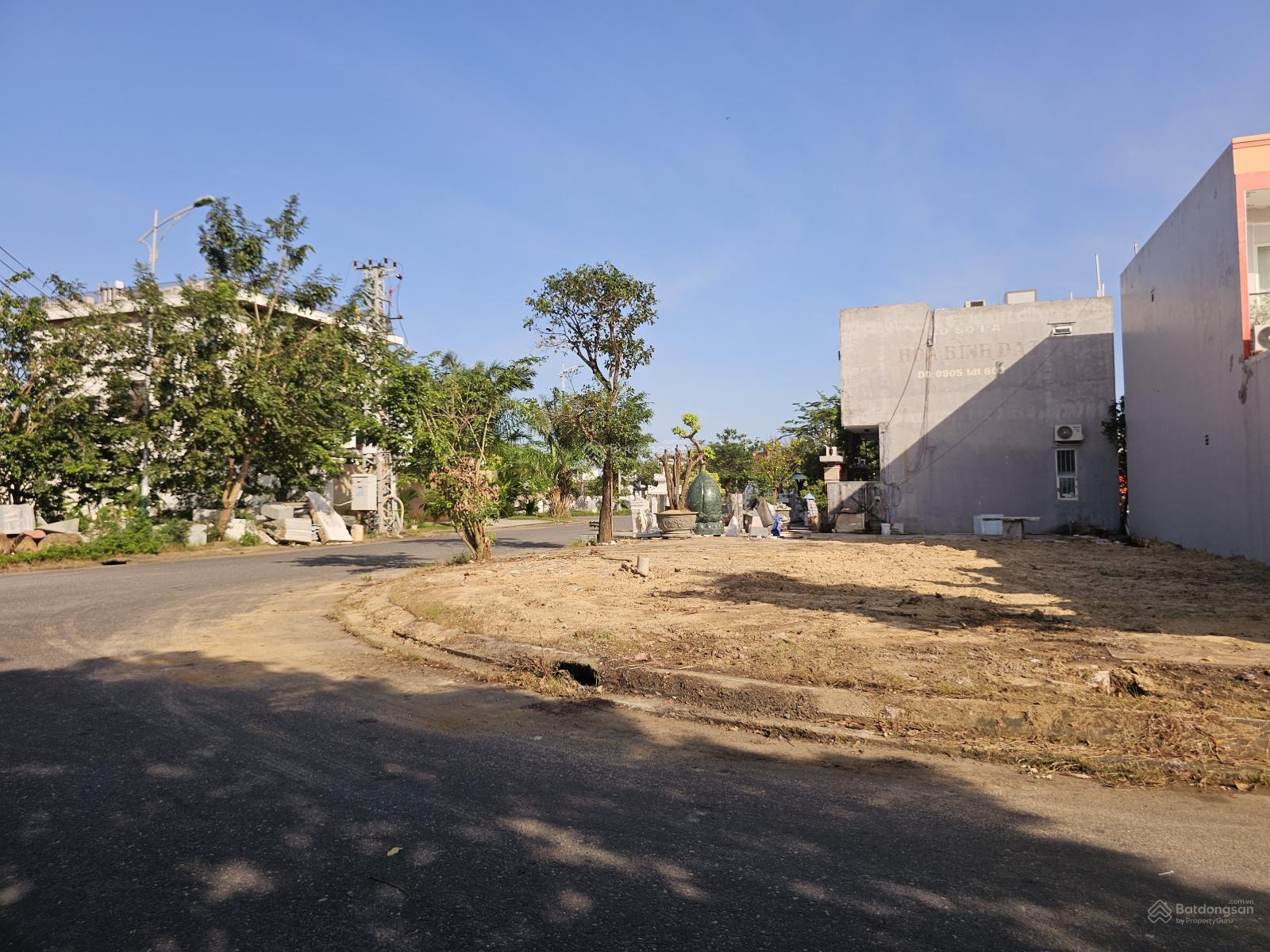 Bán đất 2 mặt tiền Nguyễn Phan Chánh + Nguyễn Văn Hưởng, KDC Phú Mỹ An