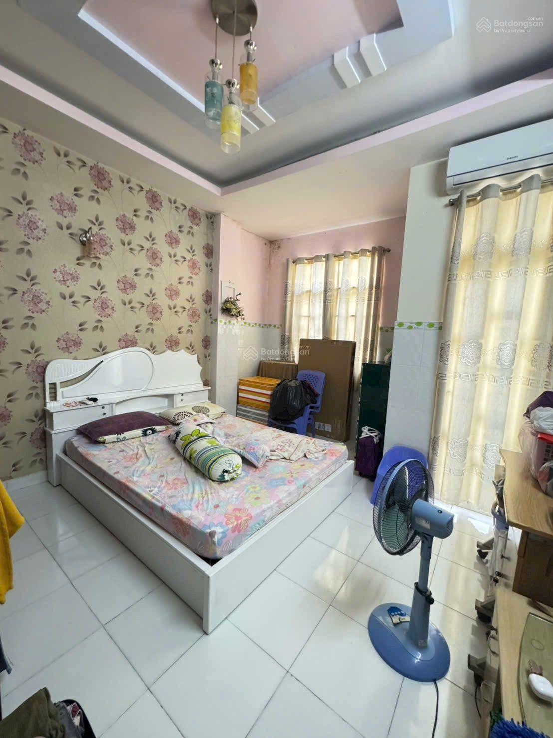 Bán nhà SHR hẻm xe hơi - 1806 Huỳnh Tấn Phát, Thị Trấn Nhà Bè, DT: 4x14m, giá: 4,65 tỷ