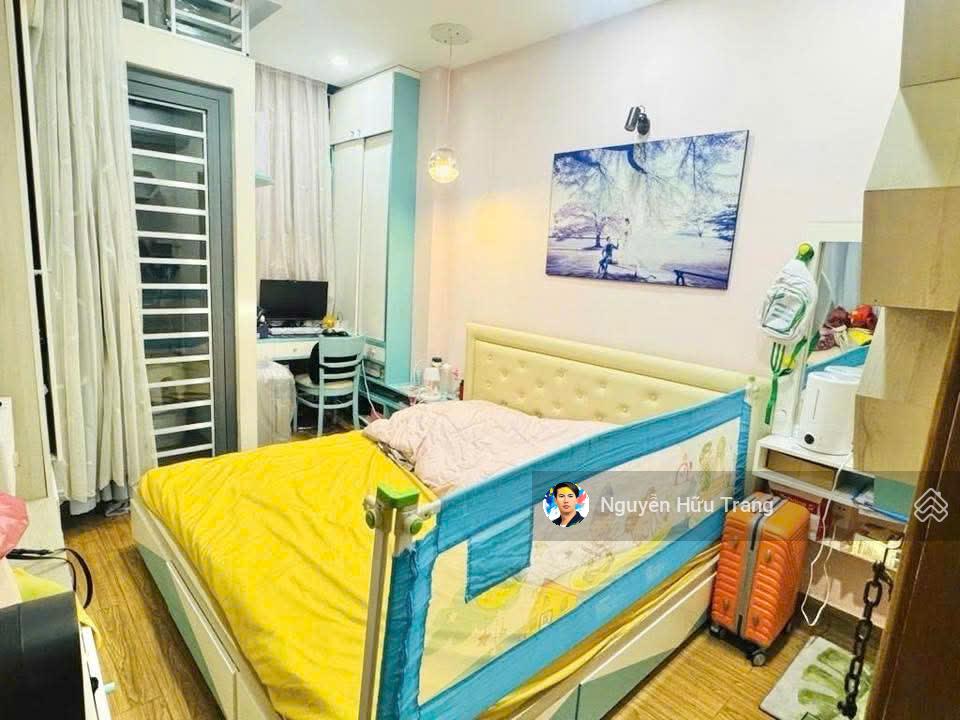 QUẬN 10 - HẺM XE HƠI TỚI NHÀ - 5 TẦNG - NGÔ GIA TỰ - NGUYỄN DUY DƯƠNG - CHỈ 6.18 TỶ