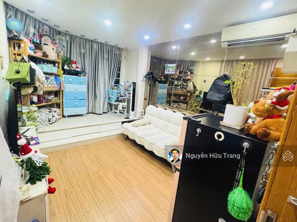 QUẬN 10 - HẺM XE HƠI TỚI NHÀ - 5 TẦNG - NGÔ GIA TỰ - NGUYỄN DUY DƯƠNG - CHỈ 6.18 TỶ