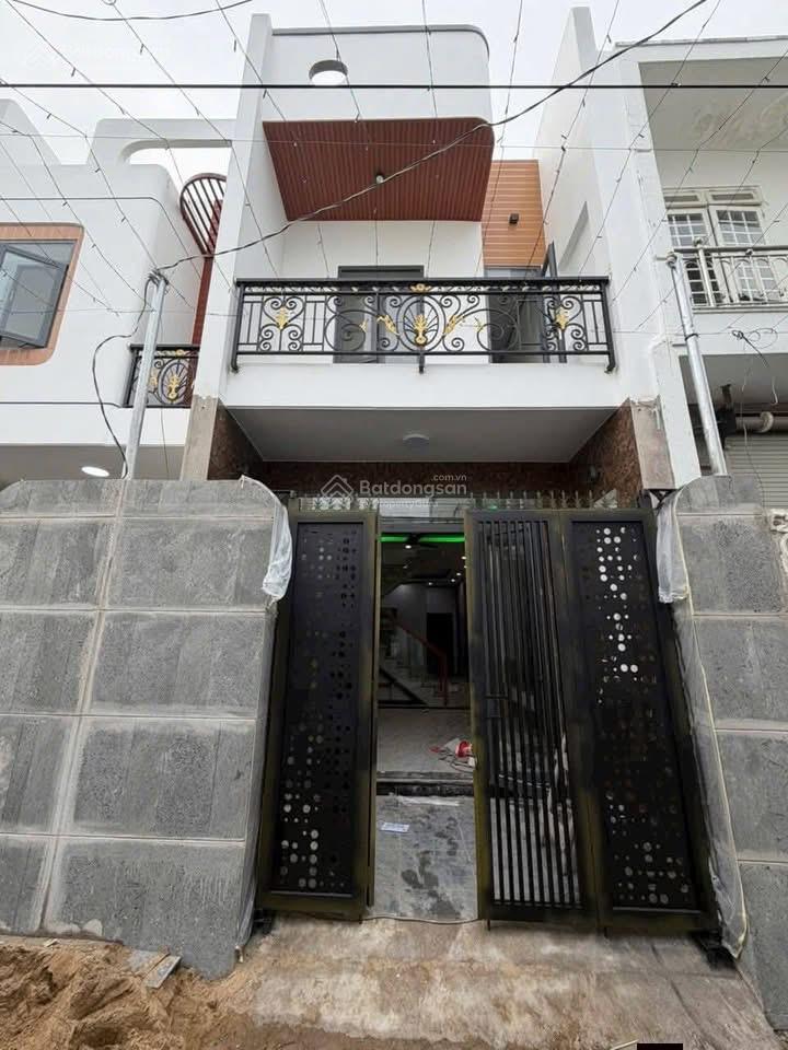 Bán 2 căn nhà lầu gần quảng trường tỉnh Đồng Nai - chỉ 3 tỷ 850