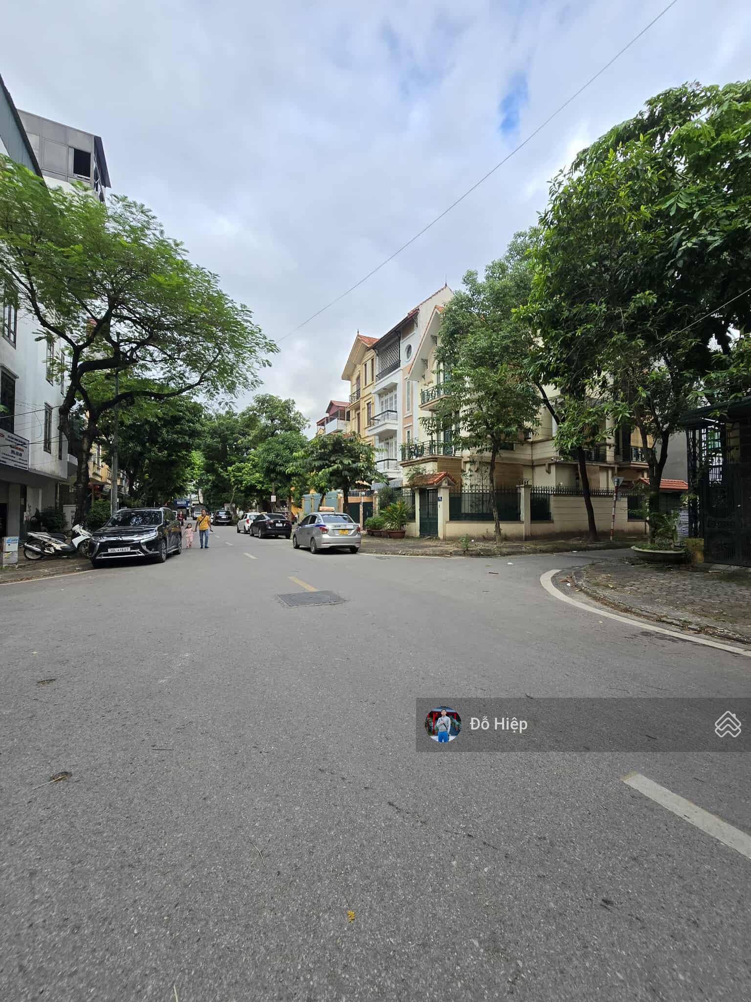 Cực hiếm! Mặt phố Linh Đàm 80m2, MT 6m, chỉ 29.6 tỷ Cực hiếm! Mặt phố Linh Đàm 80m2, MT 6m, chỉ 29.6 tỷ