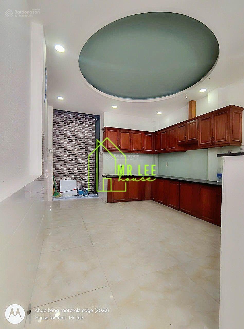 Hẻm xe tải thông gần Aeon Tân Phú 4 tầng sân thượng 4PN-5WC Hẻm xe tải thông gần Aeon Tân Phú 4 tầng sân thượng 4PN-5WC