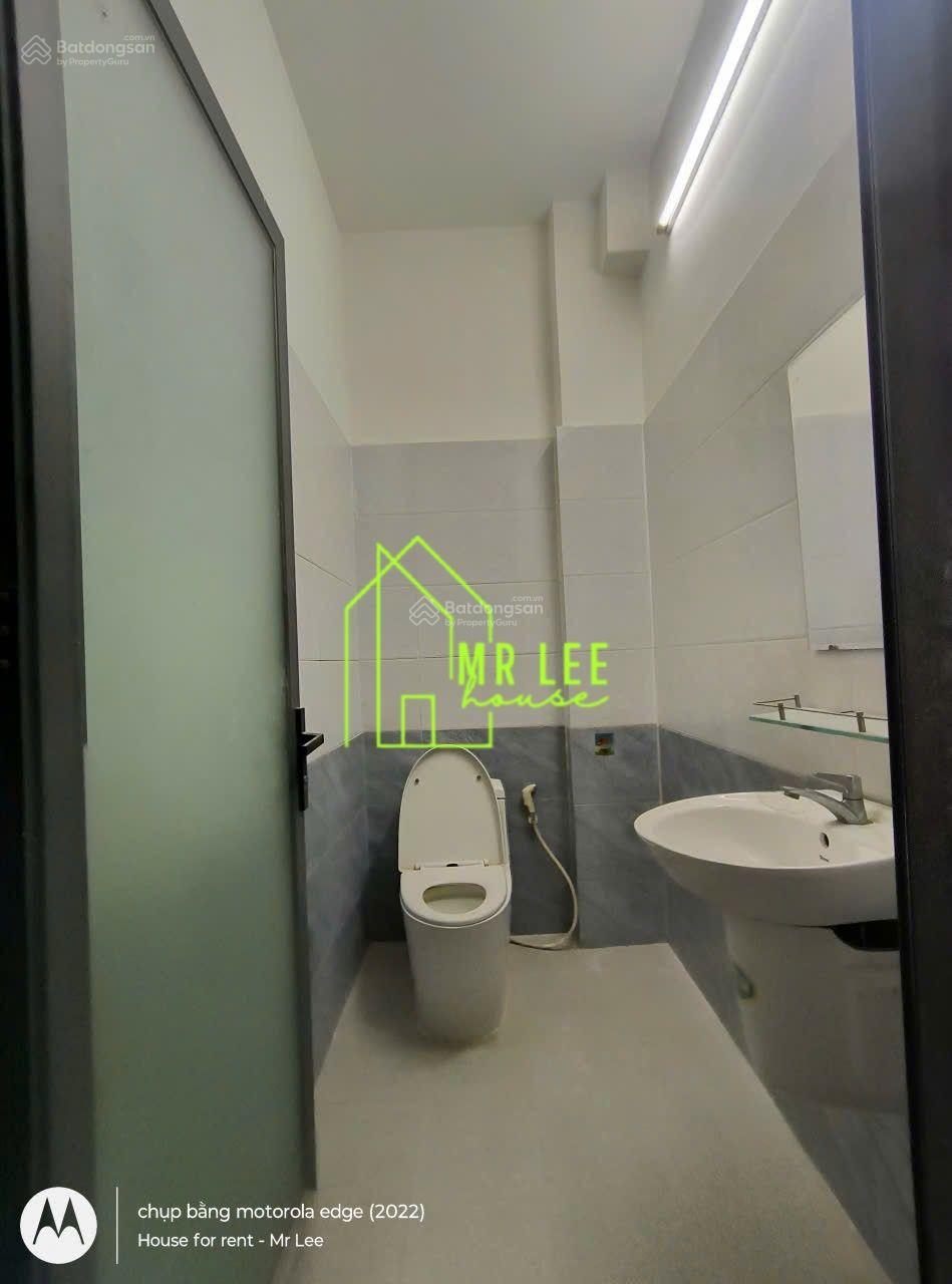 Hẻm xe tải thông gần Aeon Tân Phú 4 tầng sân thượng 4PN-5WC Hẻm xe tải thông gần Aeon Tân Phú 4 tầng sân thượng 4PN-5WC