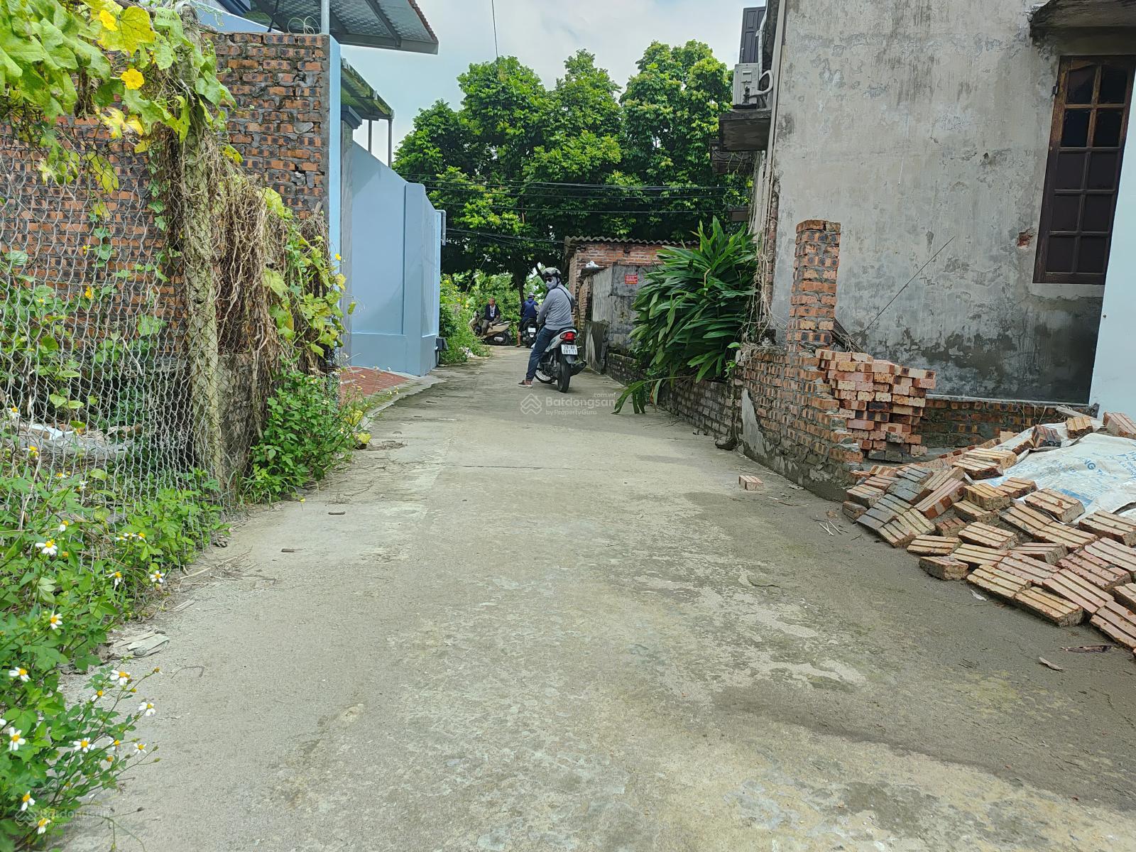 Bán 77m2 Đông Dư, Bát Tràng (Gia Lâm Cũ) ô tô thông giá chỉ 95tr/m2 Bán 77m2 Đông Dư, Bát Tràng (Gia Lâm Cũ) ô tô thông giá chỉ 95tr/m2