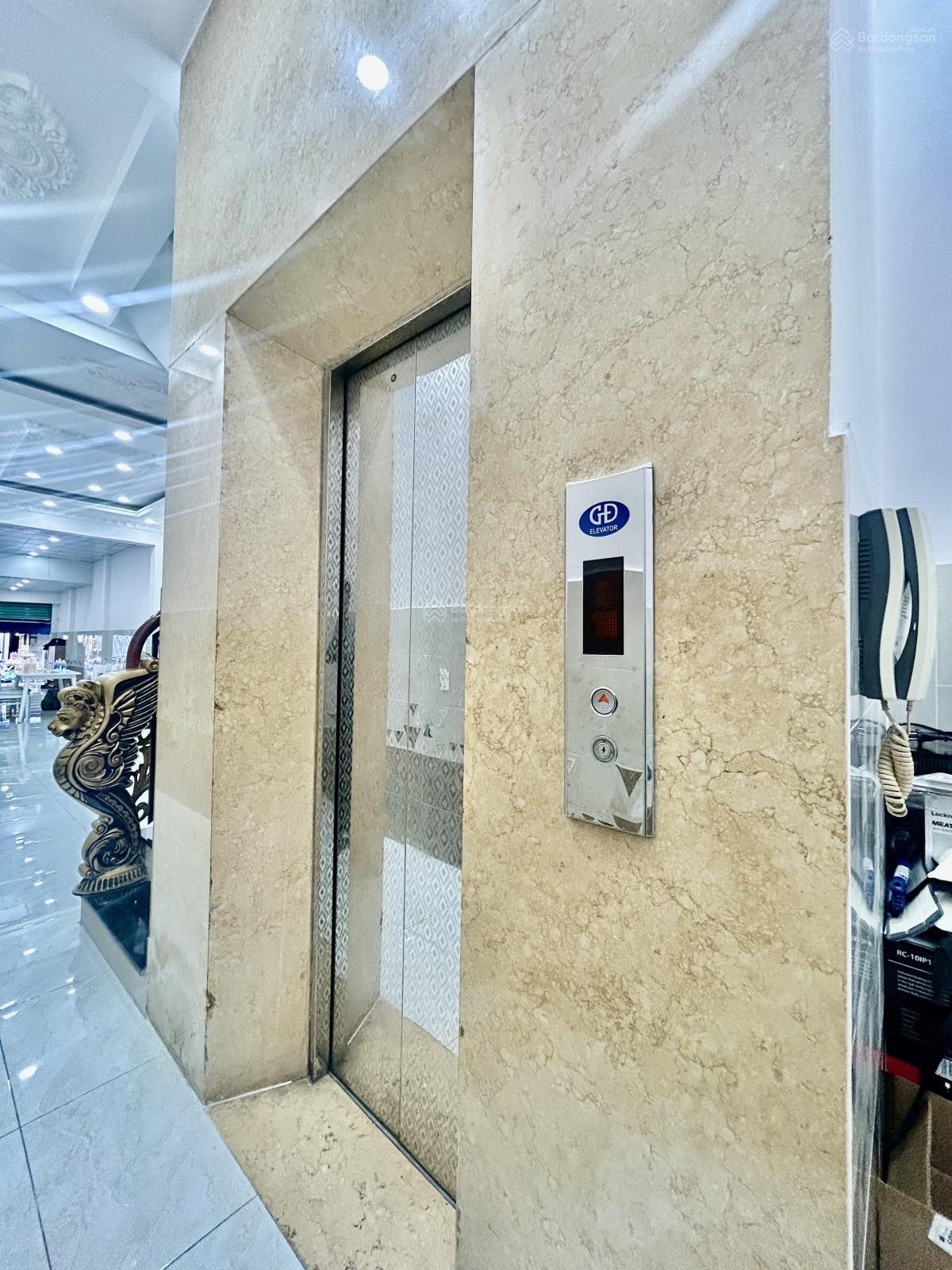 Hiếm! Nhà mặt tiền An Dương Vương ngay chợ KD đỉnh - 5 tầng thang máy - 4x26m CN 73.7m2 - 15tỷ Hiếm! Nhà mặt tiền An Dương Vương ngay chợ KD đỉnh - 5 tầng thang máy - 4x26m CN 73.7m2 - 15tỷ