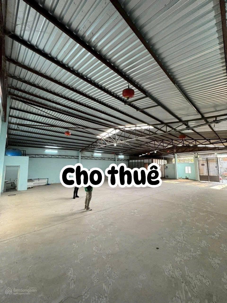 CHO THUÊ XƯỞNG 300m2 GIÁ 25tr PHÙ HỢP NGÀNH THỰC PHẨM , May , SẢN XUẤT GẦN NGÃ TƯ BÌNH PHƯỚC