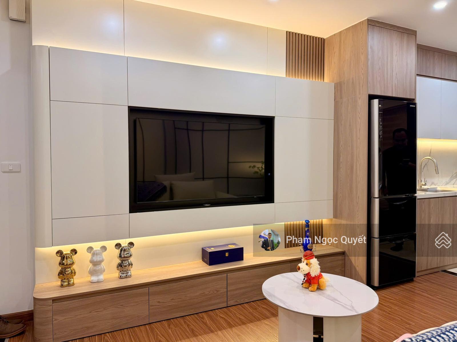 ( Chính chủ ) Bán căn 50m2 2PN +2WC Tầng Trung Full NT đẹp giá 5,2 tỷ cc Eco Dream