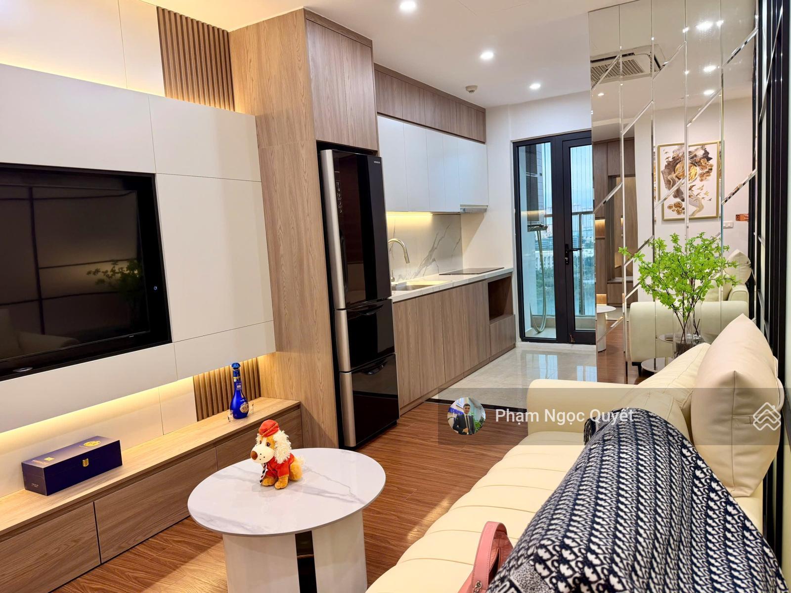 ( Chính chủ ) Bán căn 50m2 2PN +2WC Tầng Trung Full NT đẹp giá 5,2 tỷ cc Eco Dream