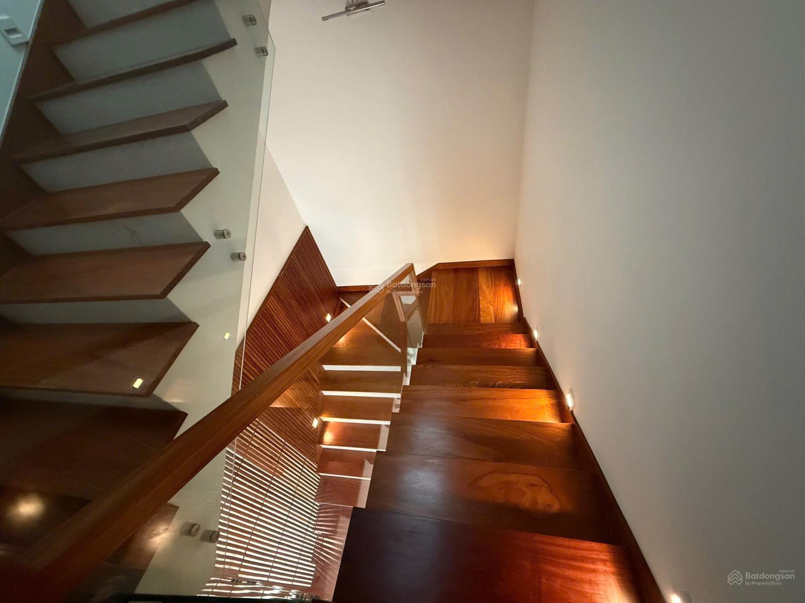 Cho thuê biệt thự song lập Mỹ Kim Phú Mỹ Hưng | 10.75x19m | 3PN | 105 triệu/tháng