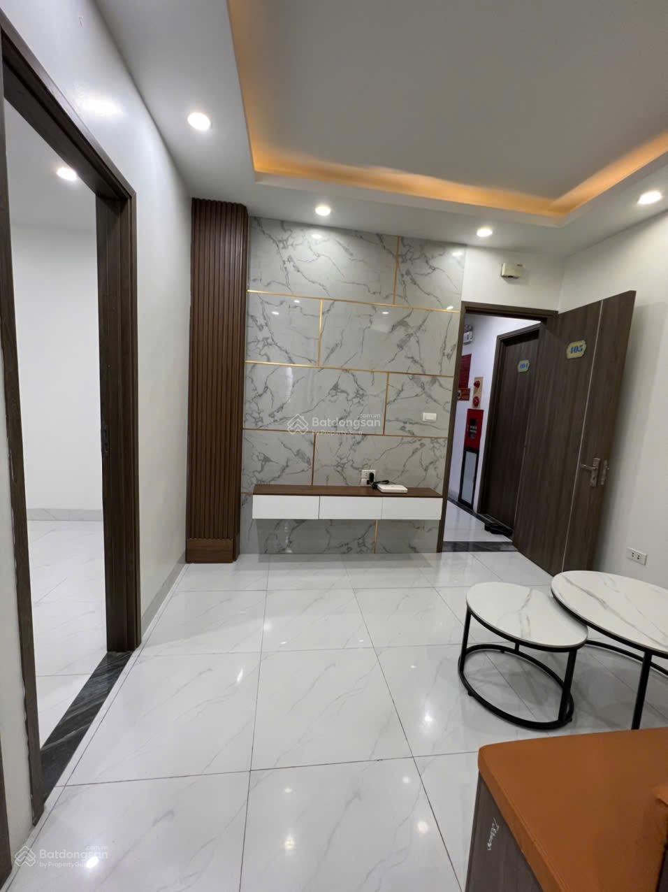 Bán CCMN mới đẹp, sổ hồng từng căn, mặt phố, view hồ - Khương Thượng, Đống Đa