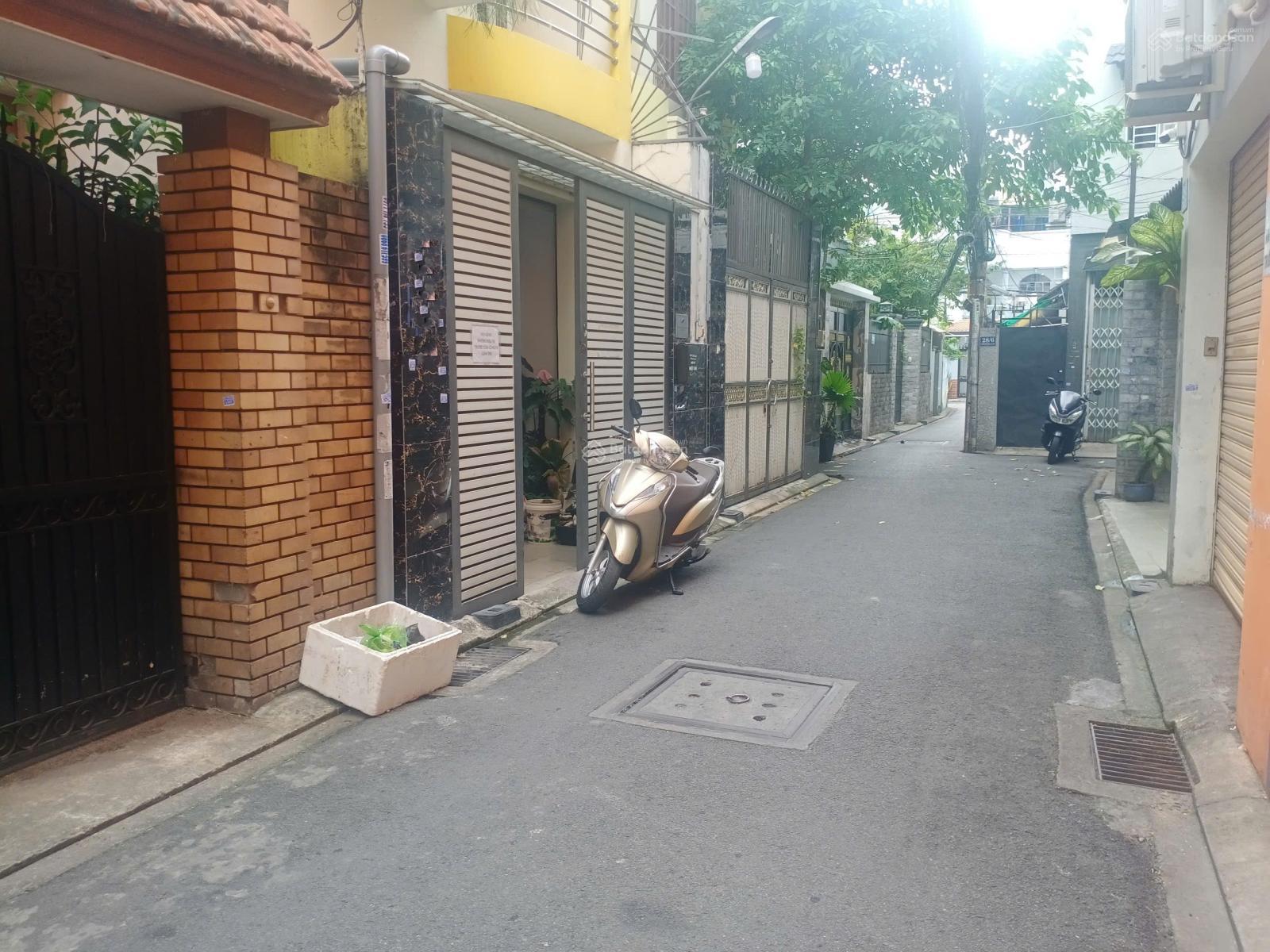 Bán nhà hẻm xe hơi đường Trương Công Định, khu Bàu Cát, Phường 14 - Tân Bình, 10.8 tỷ