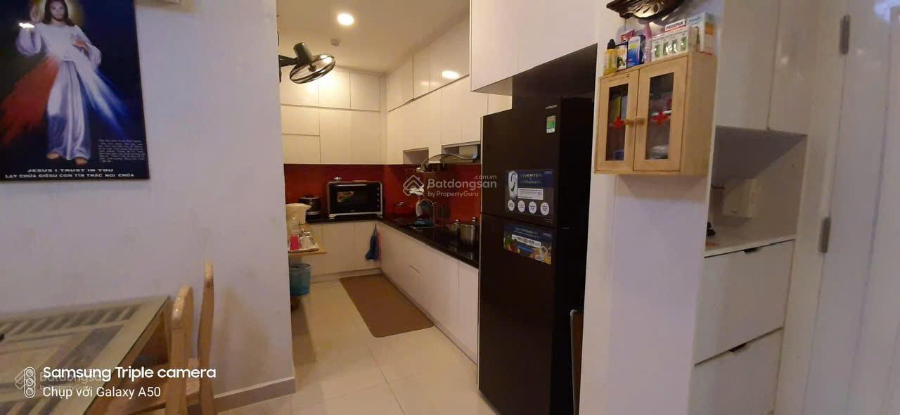Cần bán căn hộ chung cư 9 View quận 9, thiết kế 2PN 2WC full nội thất giá chỉ 2,8 tỷ