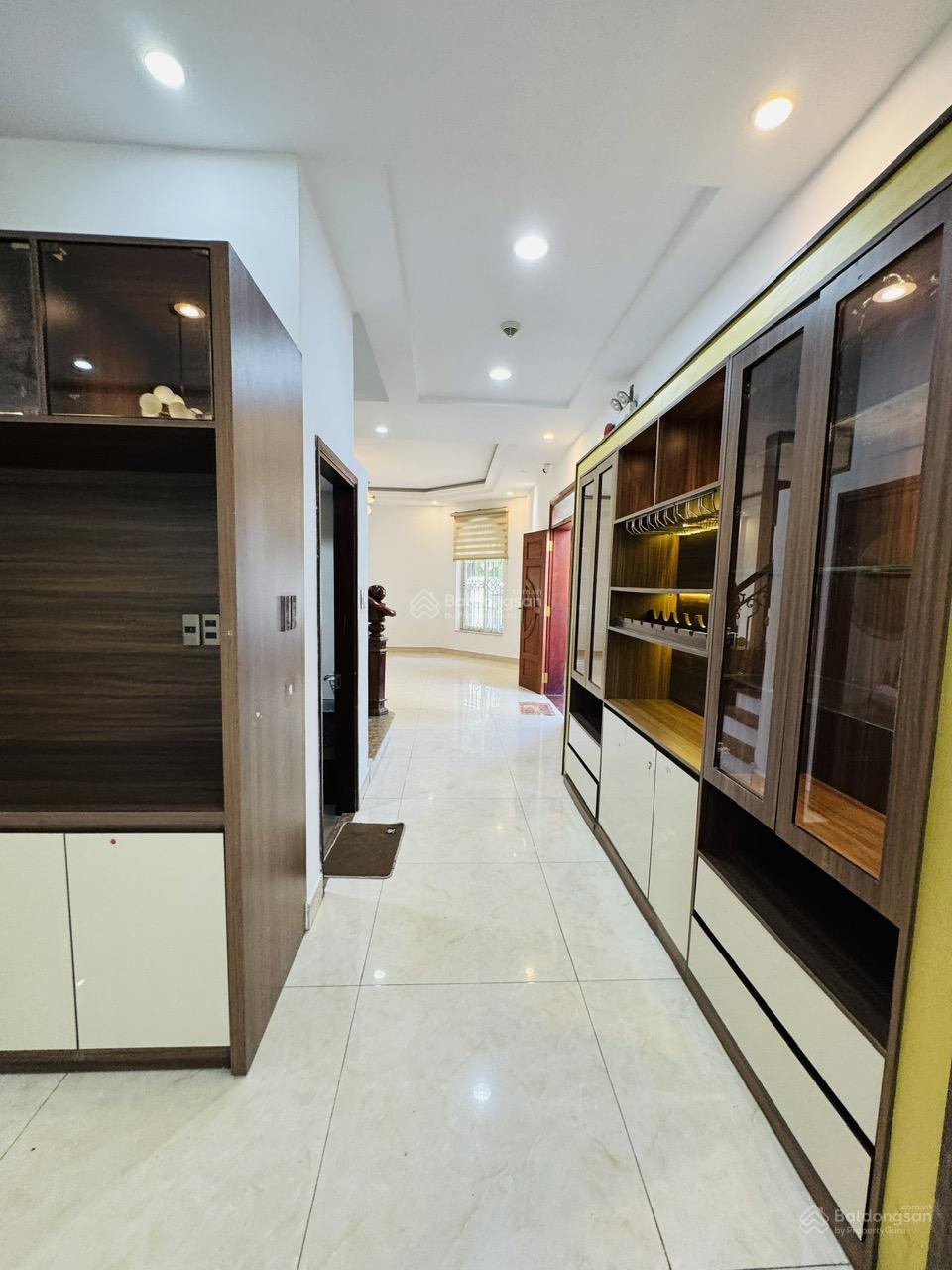 Rẻ nhất khu cityland Gardenhill - Emart P5 căn góc 8x20m hầm 4 tầng hoàn thiện đẹp giá 34.8 tỷ TL