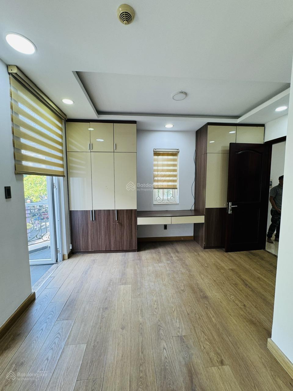 Rẻ nhất khu cityland Gardenhill - Emart P5 căn góc 8x20m hầm 4 tầng hoàn thiện đẹp giá 34.8 tỷ TL