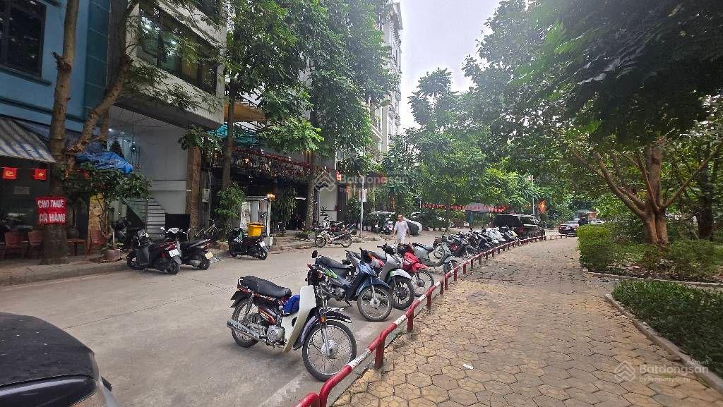 BÁN ĐẤT VÀNG TRUNG TÂM ĐỐNG ĐA MẶT VƯỜN HOA TRẦN QUANG DIỆU, DT 360M, MT 10M, KINH DOANH