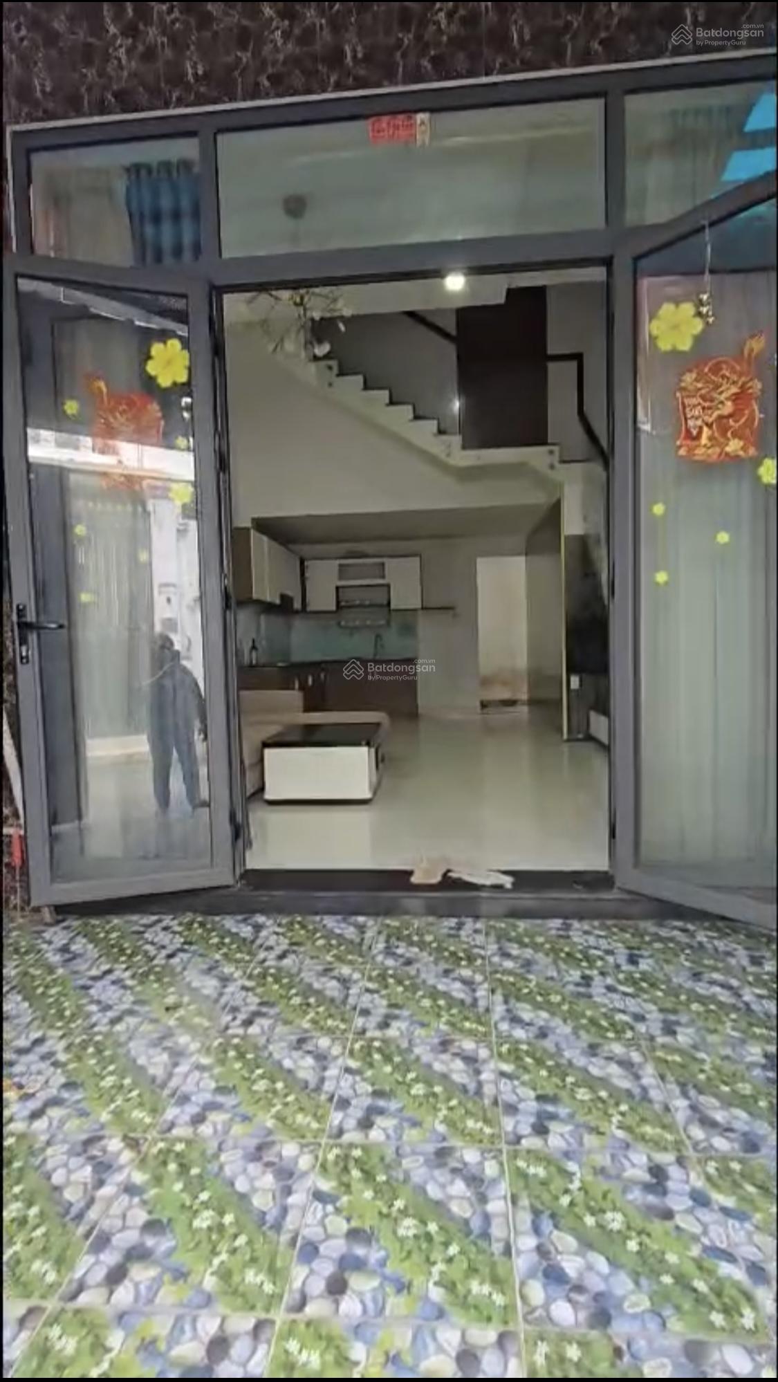 7.5 triệu/tháng - Nhà 1 lầu 3 phòng ngủ 4wc P. Long Trường