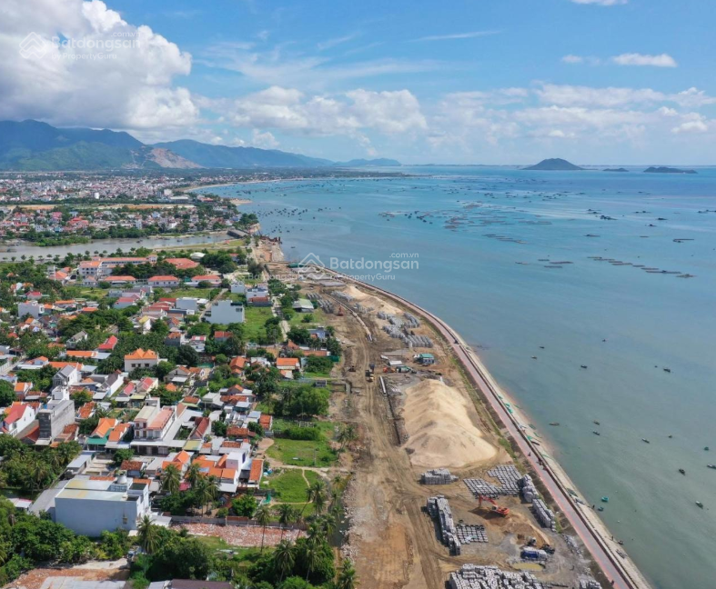 Hàng hiếm, lô góc. mặt biển Vân Phong full thổ giá chỉ 32 triệu/m2
