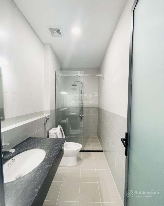 Nhà hoàn công - Khu compound - Gần đường Thống Nhất - Làng đại học