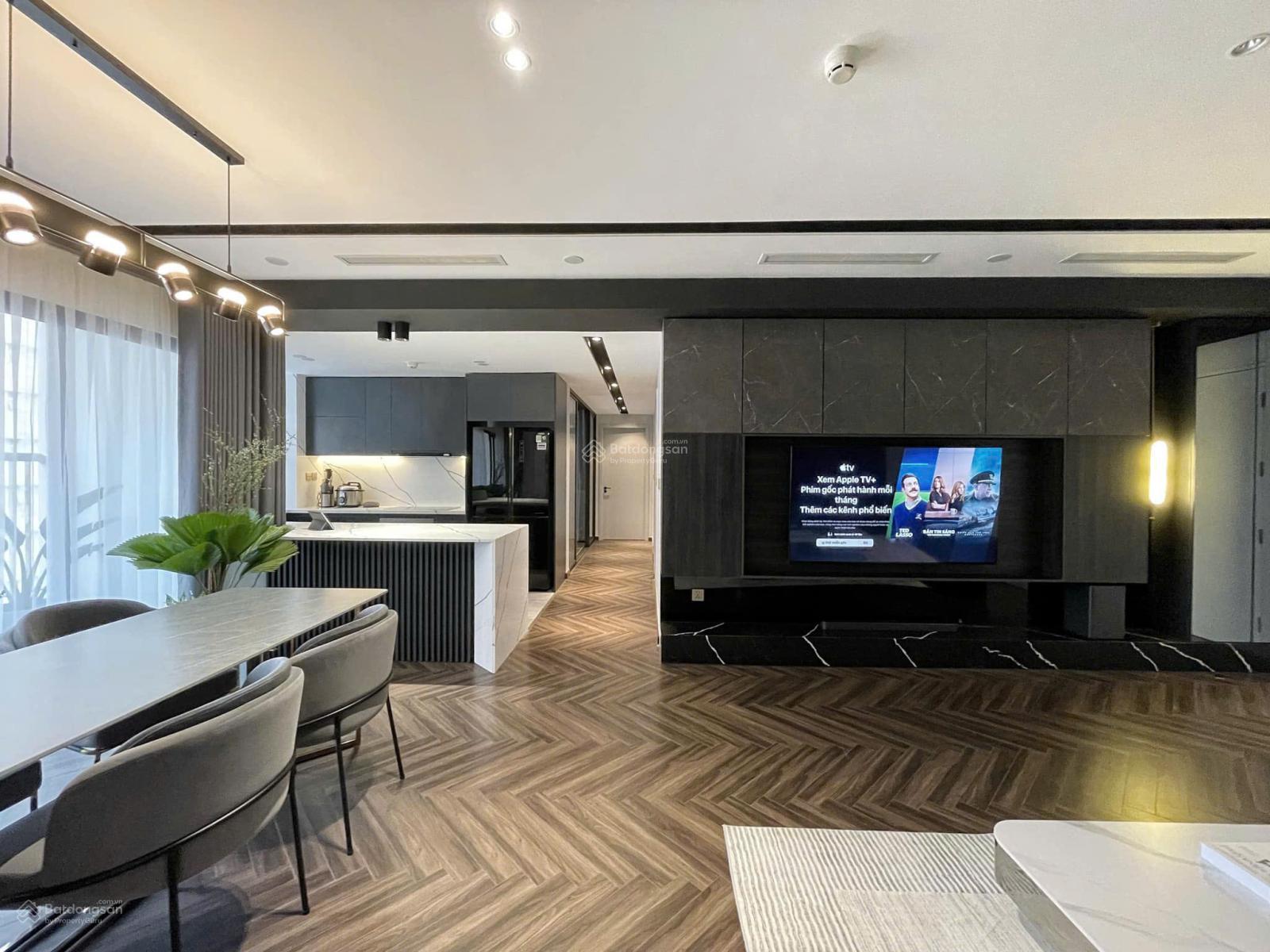 Bán nhanh trong tháng này căn góc 3ngủ vip nhất tòa 90 Nguyễn Tuân, BC Đông Nam, sẵn sổ, có slot Bán nhanh trong tháng này căn góc 3ngủ vip nhất tòa 90 Nguyễn Tuân, BC Đông Nam, sẵn sổ, có slot