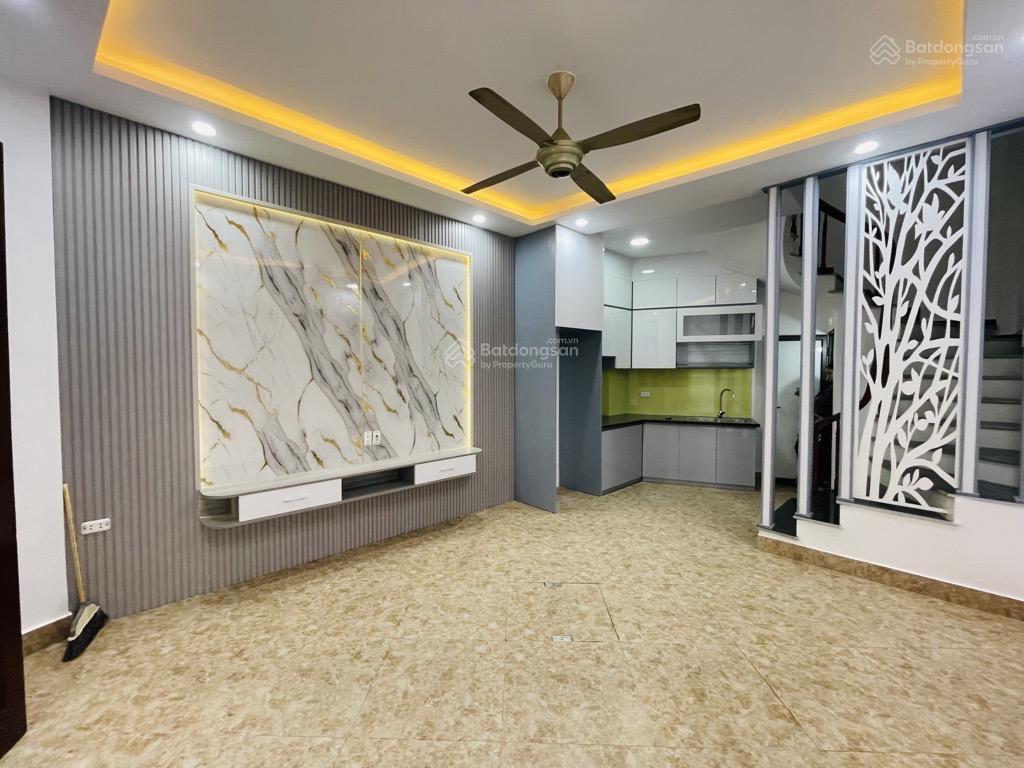 Bán nhà Giáp Nhị 30m2, 4 tầng, 5,39 tỷ, ba bước ra ngõ to như phố, tiện ích ngập tràn