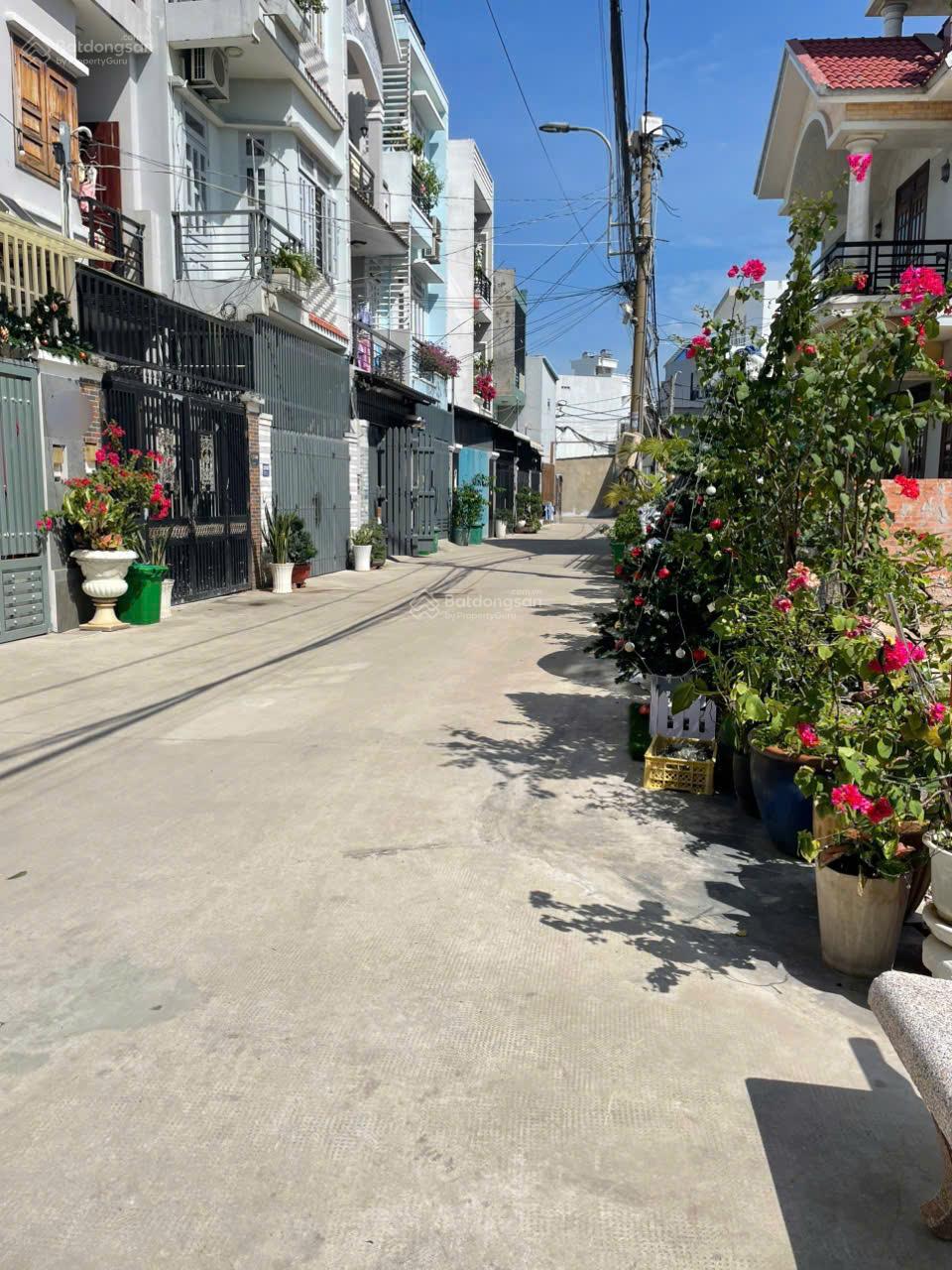 Bán đất đẹp 4,5x21m trong khu phân lô đường 339, Phước Long B, Quận 9