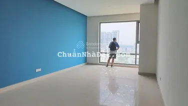 Văn phòng Golden king PMH 33m2 có sẵn máy lạnh âm trần .LH 0909 448 *** Ms Hiền