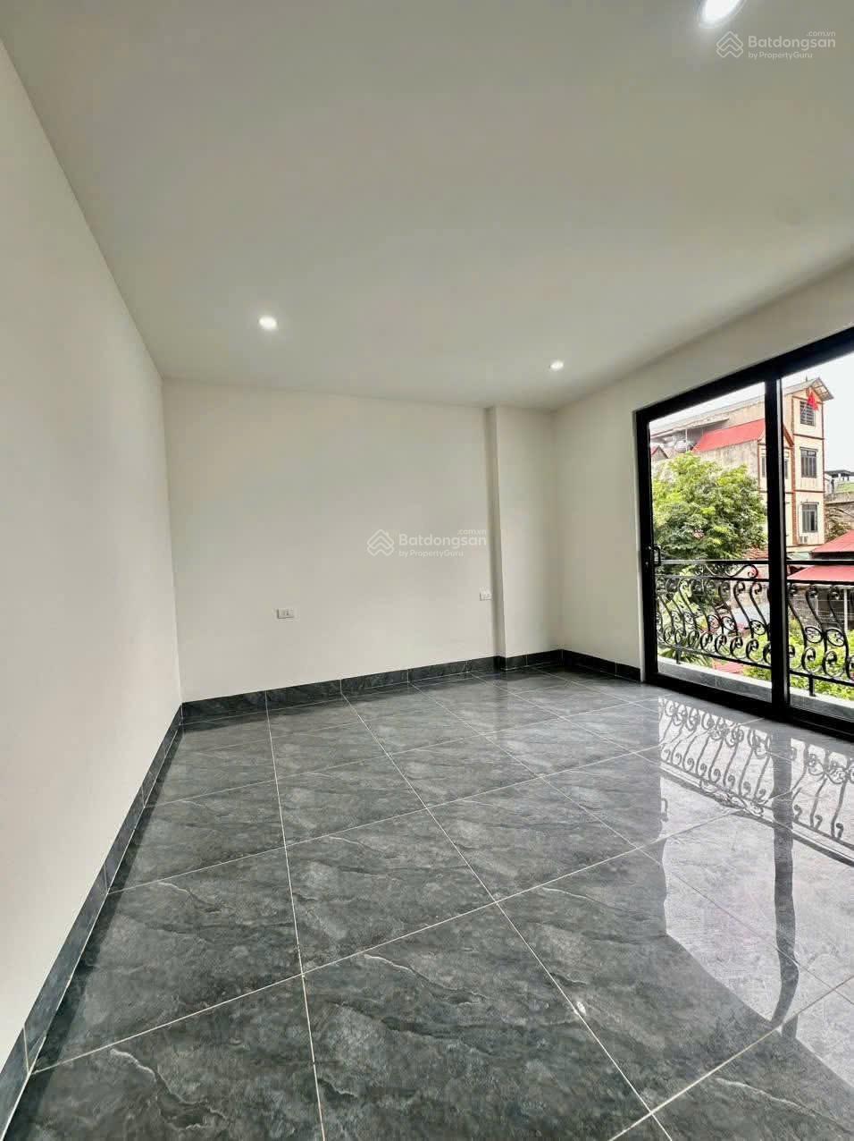 * Cực ngon! Lô góc. Nhà Mễ Trì Thượng. Đường hè 6m. 60m2*4t, 5pn. Đồ cơ bản. Ở, Kd đỉnh * Cực ngon! Lô góc. Nhà Mễ Trì Thượng. Đường hè 6m. 60m2*4t, 5pn. Đồ cơ bản. Ở, Kd đỉnh