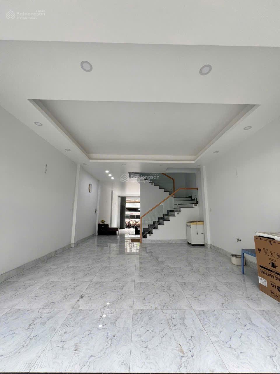 Đường nội bộ 10m 95m2 (5.5x18)m Trệt 4 lầu. Tiện kinh doanh - cho thuê