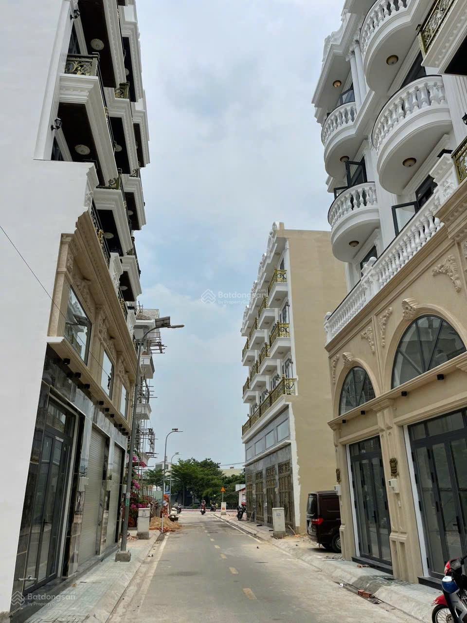 Bán nhà khu Hoa sứ đường 26/3, phường Bình Hưng Hòa, Bình Tân, hẻm 6m sạch đẹp, sát Aeon Tân Phú