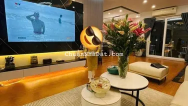 Cần bán căn 3 ngủ, tòa B Star Tower Số 83 Khương Trung, Thanh Xuân. 92m2, nội thất đẹp, giá 7.8 tỷ