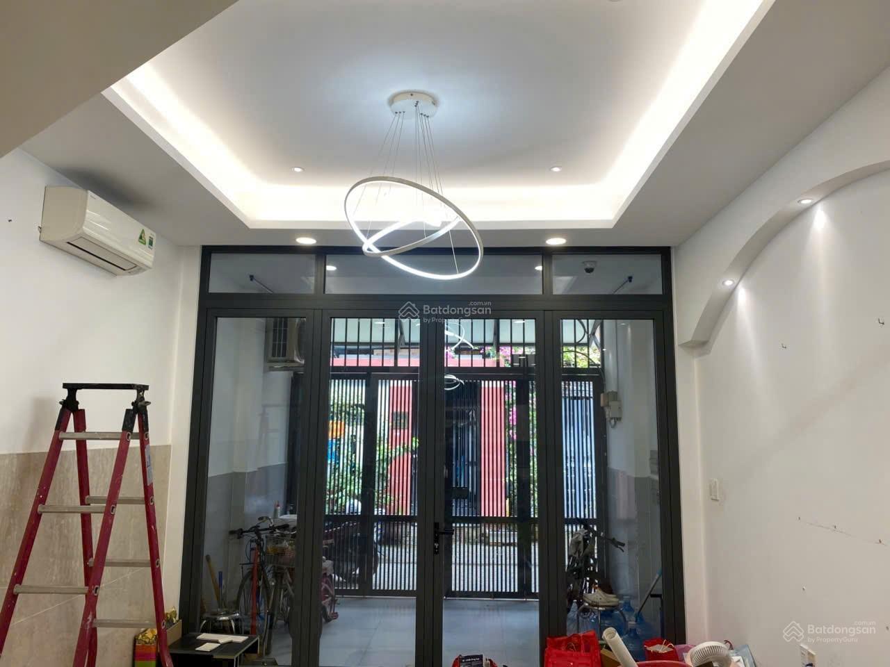 Chính chủ bán gấp nhà đường số 15 cư xá ngân hàng quận 7 - DT 50m2 TK 3 tầng 4PN - giá nhỉnh 11 tỷ