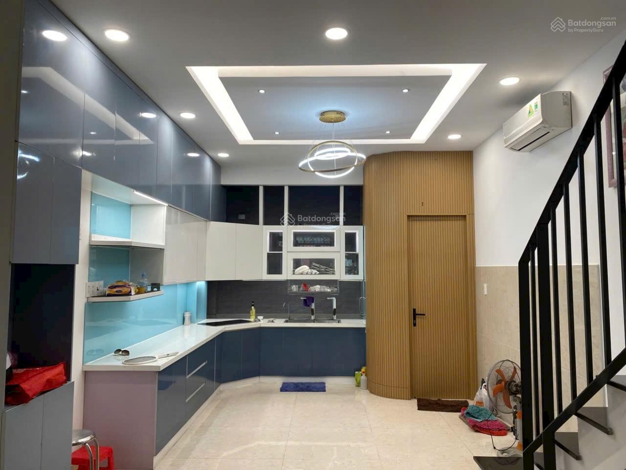 Chính chủ bán gấp nhà đường số 15 cư xá ngân hàng quận 7 - DT 50m2 TK 3 tầng 4PN - giá nhỉnh 11 tỷ