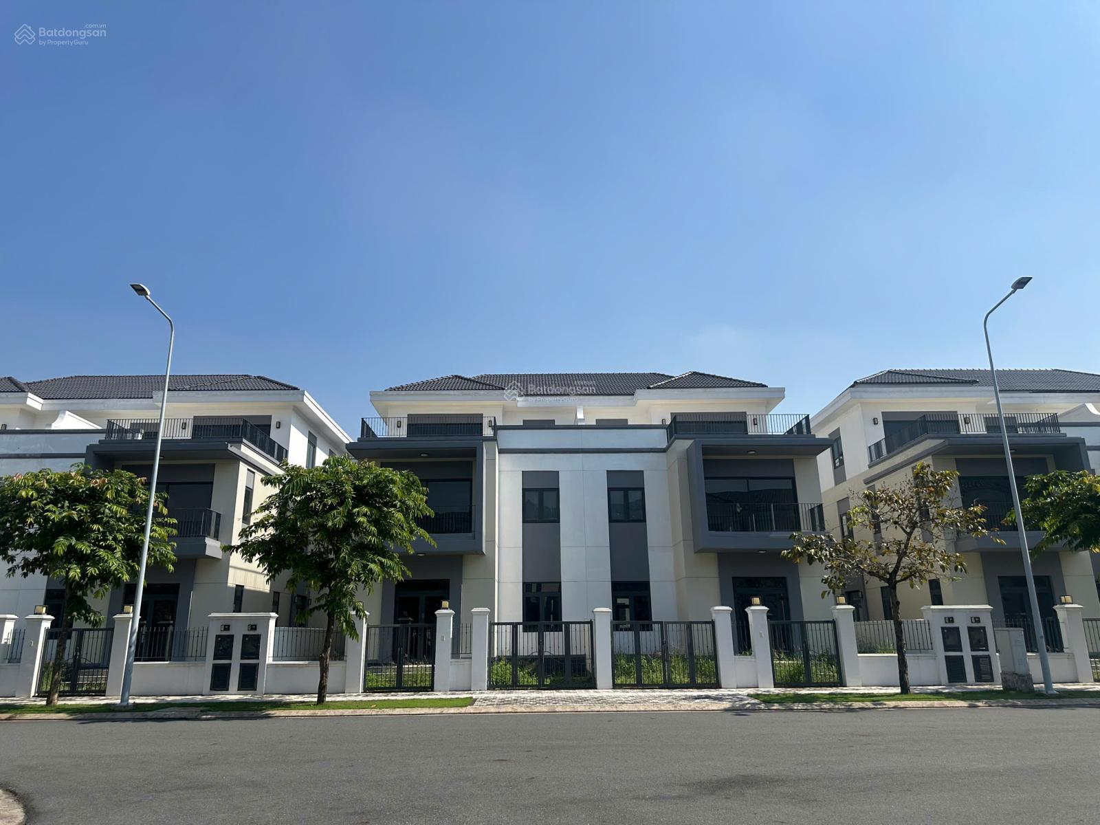 CẮT LỖ 1,3 TỶ NHÀ PHỐ 6x20 PHÂN KHU NORTH 5 ĐẢO PHƯỢNG HOÀNG