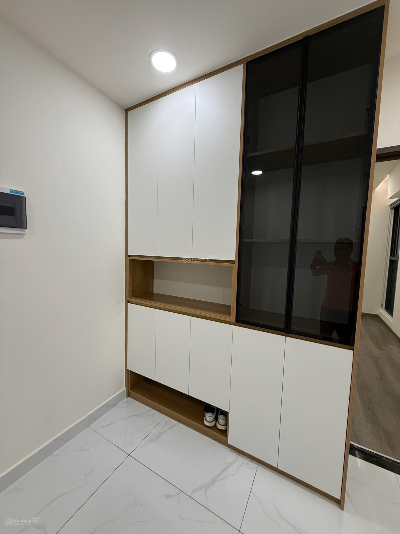 Cho thuê căn hộ Centery Celadon City Tân Phú 3PN view hồ bơi full nội thất 24tr/ tháng