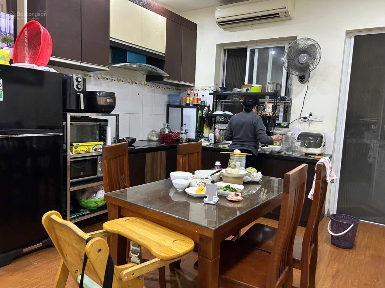 Căn hộ chung cư bán tại Nguyễn Cao Luyện, Việt Hưng, Long Biên, Hà Nội, giá tốt 6,8 tỷ, 105m2