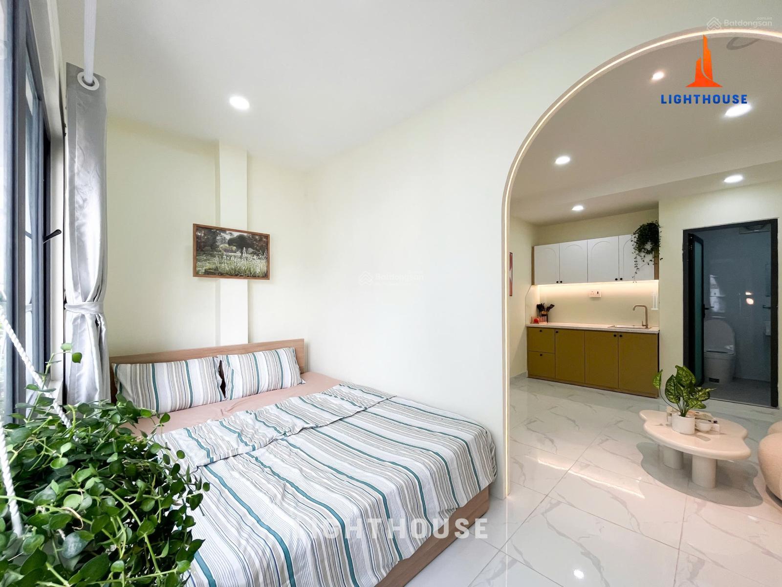 Căn hộ tách bếp, full nội thất ngay Lý Thường Kiệt, sát chợ Tân Bình