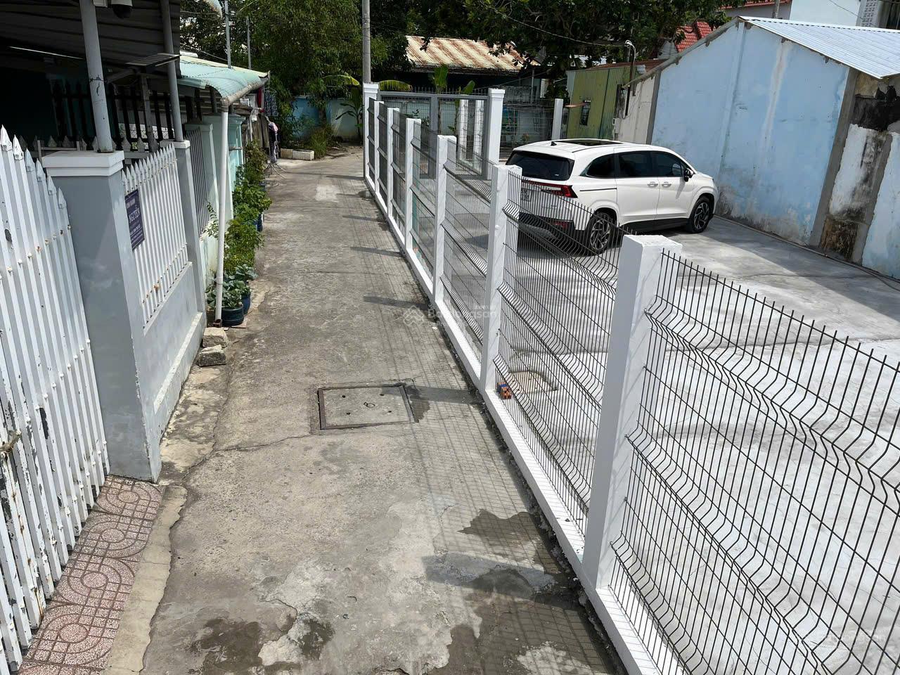 Bán đất thổ cư gần UBND Cần Giờ, trung Tâm Y tế Cần Thạnh 7.3x24m full thổ cư giá chí 8.1 tỷ