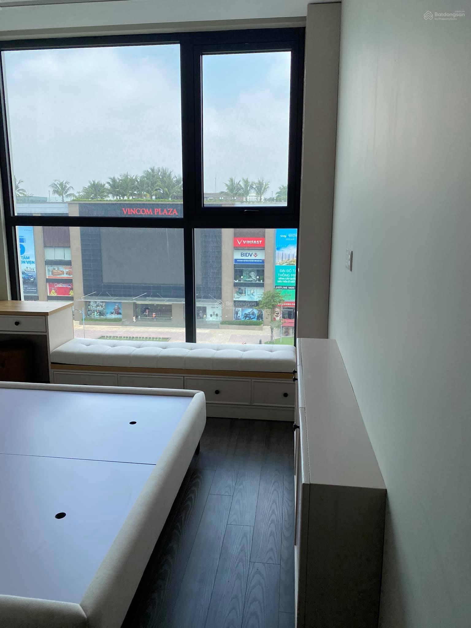 Cho thuê căn hộ view đẹp full đồ Vinhome Symphony. 2 ngủ 2 wc. 14 triệu. LH: 0984 373 ***