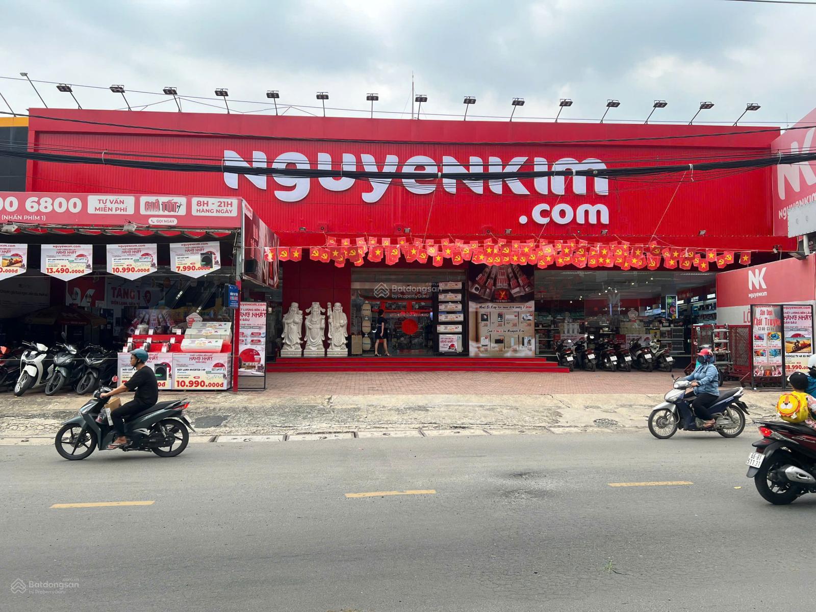 Mặt tiền Nguyễn Thị Định 126tr/m2 - DT: 27m X 45m- công nhận 945m2 - HĐT 350tr/tháng - 120 tỷ